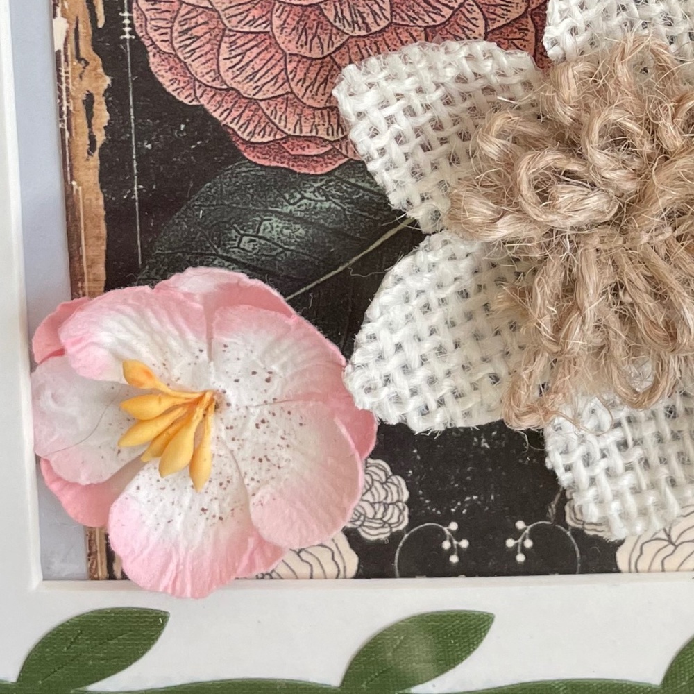 Shadow Box 3 dimensional floral/nature theme framed collage - 5 x 7" - Picture 5 of 9